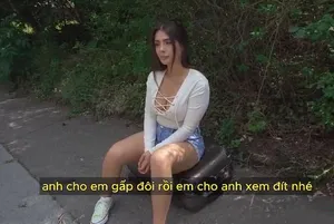 Má địt trộm với gia sư của con trai từ cửa nhà đến phòng ngủ