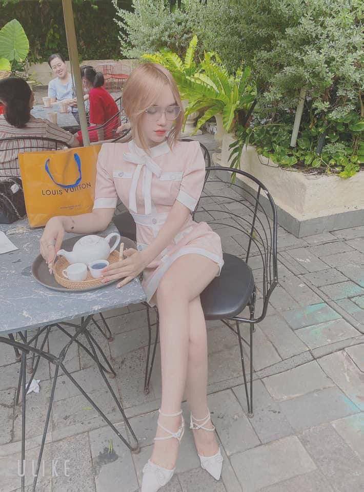 Yêu má của thằng bạn thân